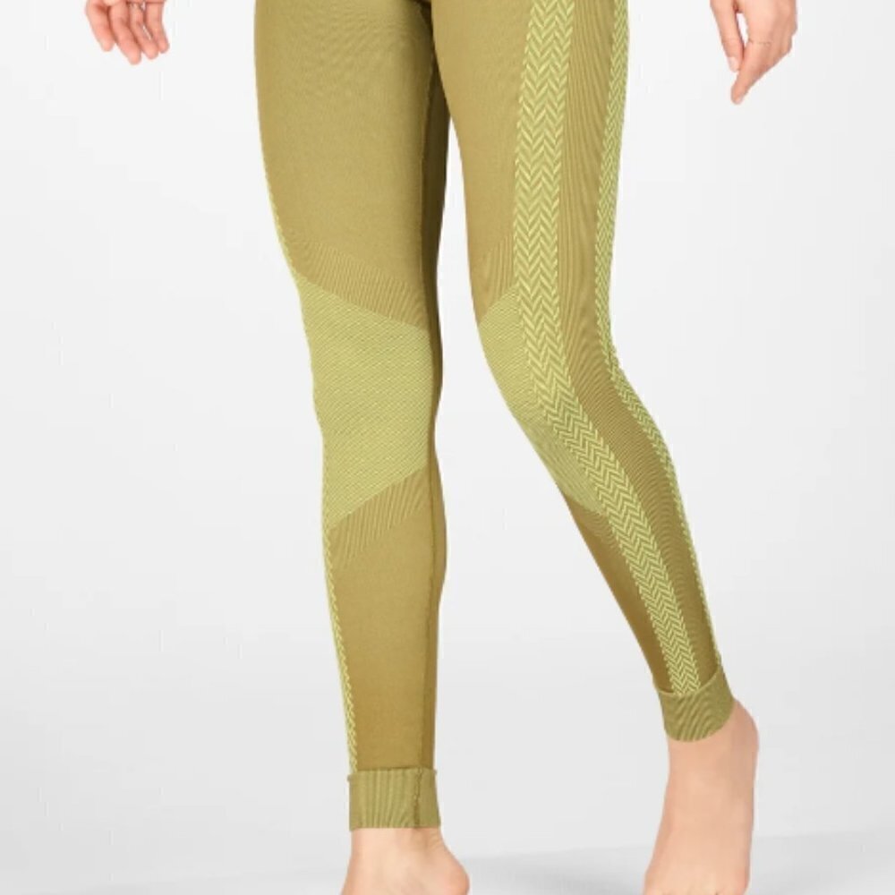 Fabletics NWOT High Waisted Seamless Check Leggings Thyme/Cool Mint Size Medium - Picture 2 of 15